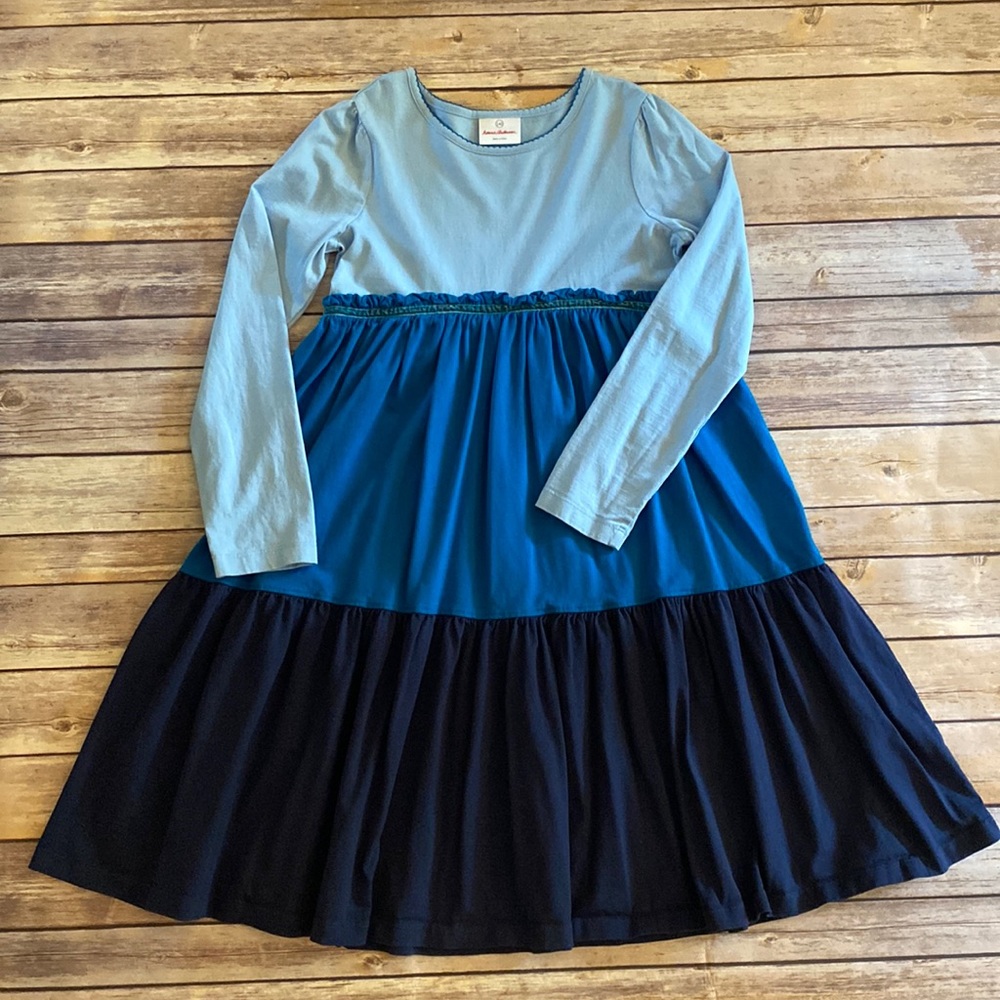 Hanna Andersson Colorblock Twirl Dress with velvet accent. Size 140/Girls 10.